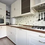 Ketal Apartment